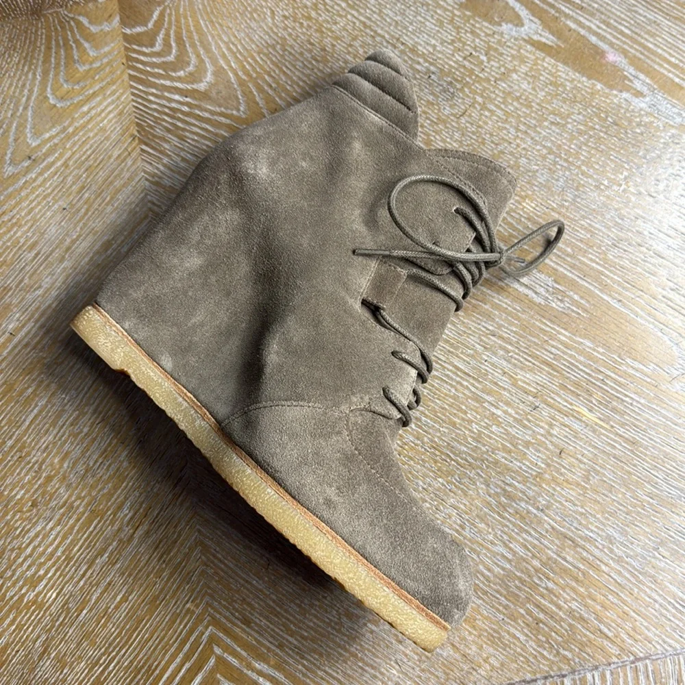 STUART WEITZMAN Kidstuff High Top Wedge Beige Lace Up High Heel Boots 37 - Picture 4 of 12